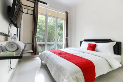 RedDoorz Near Jogja City Mall 3 Hotels in Sleman Regency