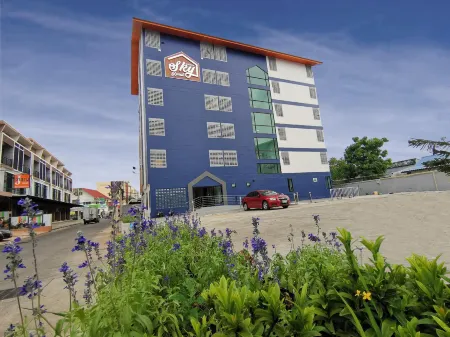 Sky Korat Отели рядом с достопримечательностью «Nakhon Ratchasima Rajabhat University»