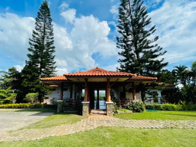 Phuphamok Valley Resort Hotels near Phi Ta Khon Dan Sai Museum