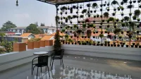 Cozy Residence Cipedes Bandung - 2 tähden