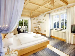 Hotel Hirsch