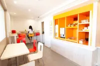 Premiere Classe Troyes Sud - Parc Saint Thibault Hotels in Bucheres