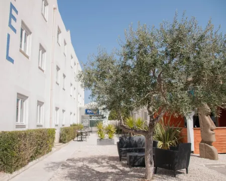 Kyriad Montpellier Sud Hotels in Lattes