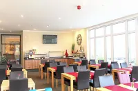 Come in Hotel - breakfast
