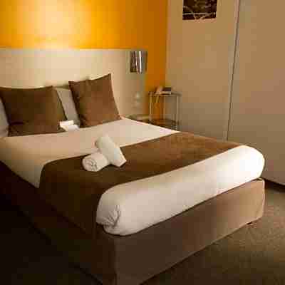 Hôtel de Paris La Défense Rooms