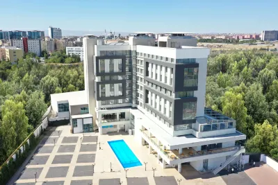 Wyndham Garden Diyarbakir Hotels near Polisan boya