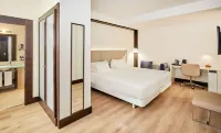NH Madrid Lagasca Hotels near El Corte Inglés Outlet Arapiles
