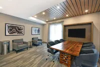 Homewood Suites by Hilton Athens Downtown University Area - parking