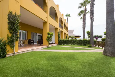 Playaballena Отели рядом с достопримечательностью «Playa de la Costilla»