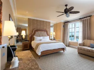 La Valencia Hotel