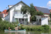 Pension Agathe Hotel dekat Cafe Zentral