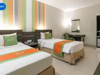 Pose in Solo by Wstay Hotels in Surakarta