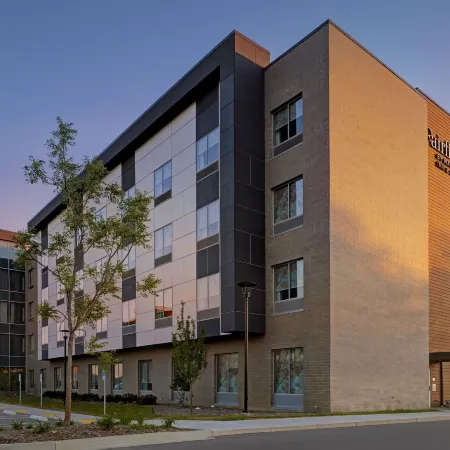 Fairfield Inn & Suites Milwaukee Brookfield