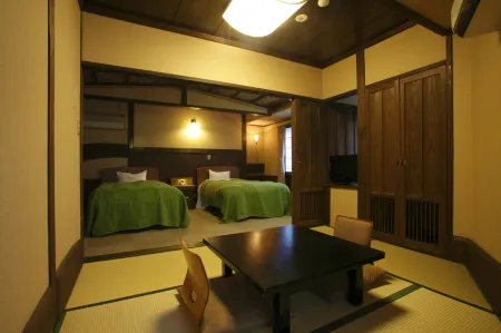 Kurokawa Onsen Oyado Kurokawa Отели рядом с достопримечательностью «Kuju Waitatenbo Park»