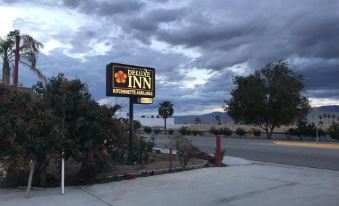 Deluxe Inn