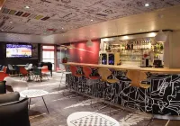 Ibis Lyon Gerland Rue Mérieux Hotels in Oullins