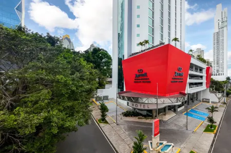 Marriott Executive Apartments Panama City, Finisterre Отели рядом со станцией Panama Canal Railway Station