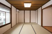 Machiya Guest House Mimoro فنادق في تاواراموتو