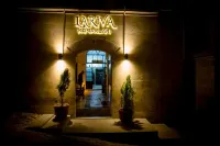 Lariva konakları Отели рядом с достопримечательностью «Sanliurfa Archeology and Mosaic Museum»