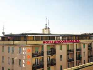 Hotel Arco Romana