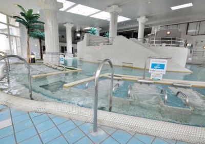 屋内プール 阿蘇の司ビラパークホテル & スパリゾートの写真