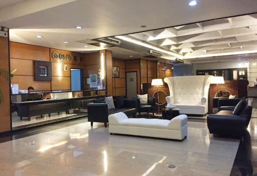 5. 테크노파크 호텔..