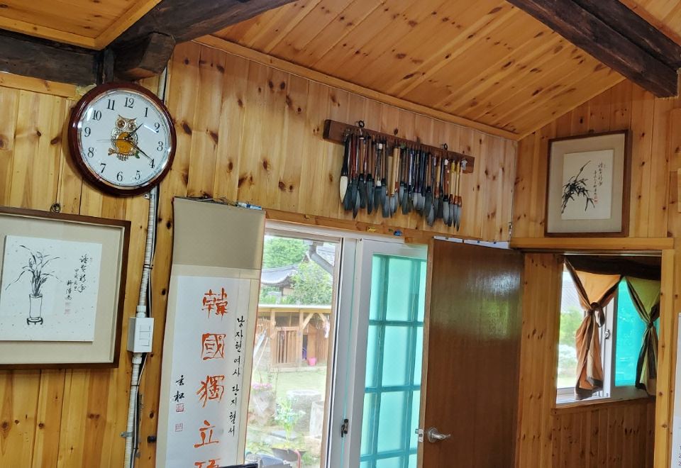 금서산방민박의 전통적인 분위기 이미지