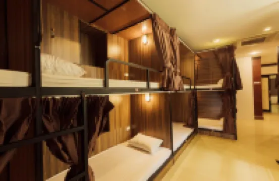 2/9街道布朗豆大酒店 鄰近Trường Đại học Đông Á的酒店