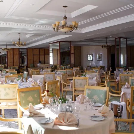 Les Oliviers Palace