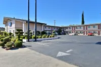 Rodeway Inn Near University-Gateway to Yosemite Hotels near Costco Wholesale