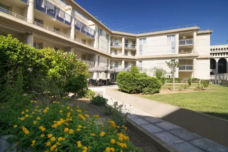 Citadines Antigone Montpellier Отели рядом с достопримечательностью «Университет Монпелье»