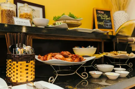 La An Central Boutique Villa Отели рядом с достопримечательностью «Museum of Folklore in Hoi An»