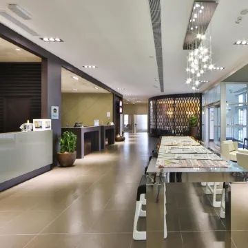 Best Western Premier CHC Airport