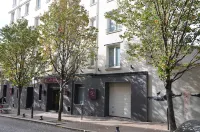 Hôtel Saint-Charles Hotels near Street art rue Buot 75013