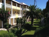 Tzilios Studios Hoteles en Thinali