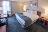 816 Hotel Westport Country Club Plaza, and Ascend Hotel Collection Member