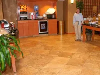 Hampton Inn & Suites McComb - breakfast