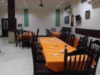 Hotel Dynasty - Parking