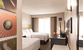 Hampton Inn & Suites by Hilton- Newark Airport Elizabeth