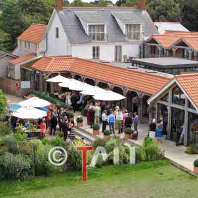 The Farmhouse Hotel and Restaurant Hotel Exterior