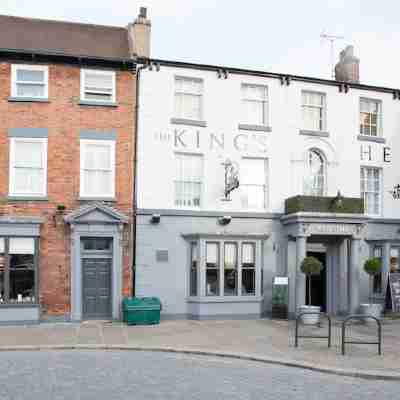 The King's Head Hotel Exterior