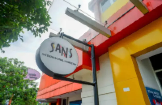 Sans Hotel International Surabaya