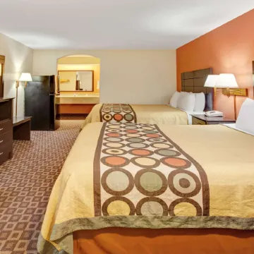 Super 8 by Wyndham Mont Belvieu/Baytown East