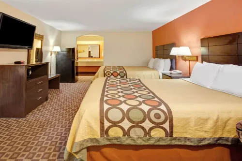 Super 8 by Wyndham Mont Belvieu/Baytown East