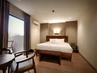 The Mangrove Hotel Hotels in Sattahip