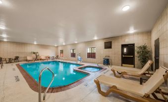 SureStay Plus Hotel by Best Western San Antonio SeaWorld - Housity