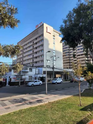 ibis Antofagasta Hotel dekat Iglesia Corazon de Maria