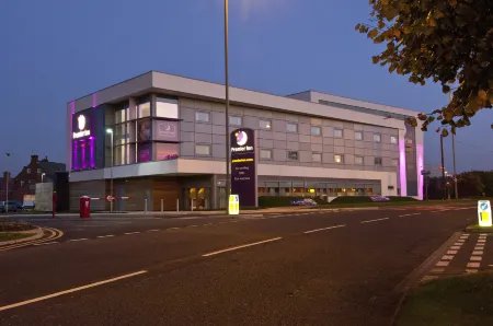 Premier Inn Liverpool John Lennon Airport Отели в г. Спик