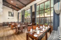 The Chinar Resort & Spa, Pahalgam - Airport Shuttle