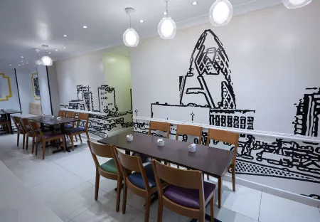 Comfort Inn Victoria Отели рядом с достопримечательностью «Daily Telegraph»